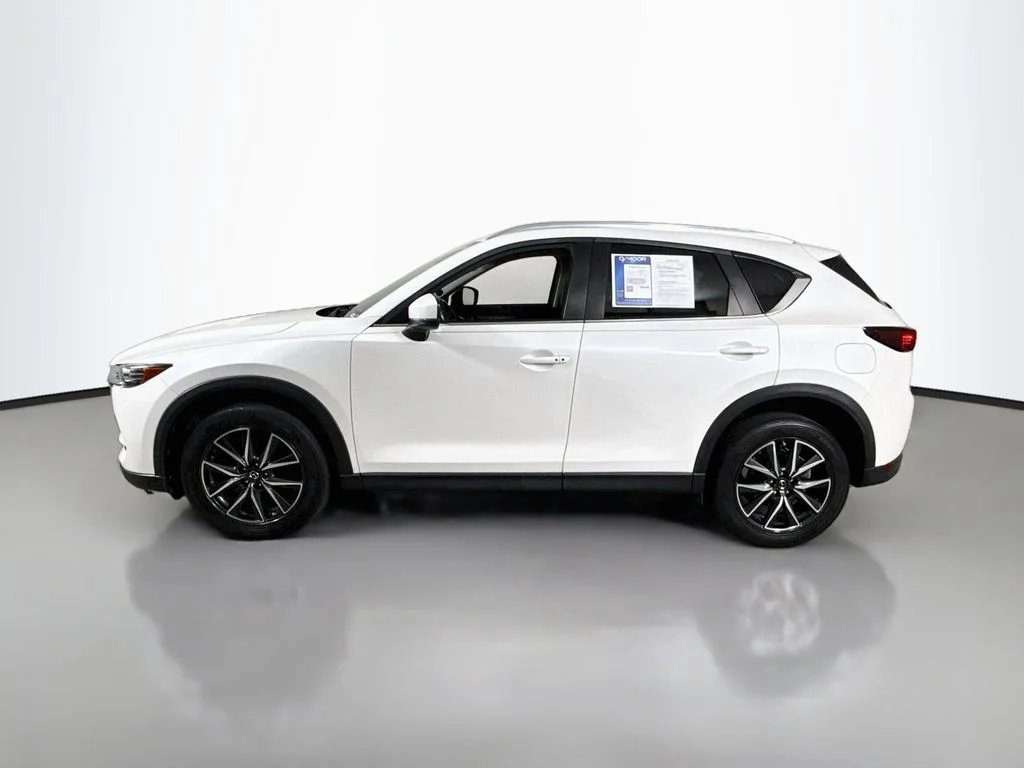 Used 2018 Snowflake White Pearl Mica Mazda Touring image 9