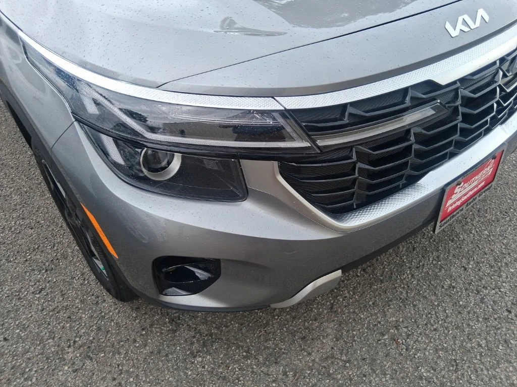 Used 2026 Gray Kia S image 19