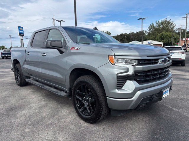 Used 2026 Sterling Gray Metallic Chevrolet RST image 3