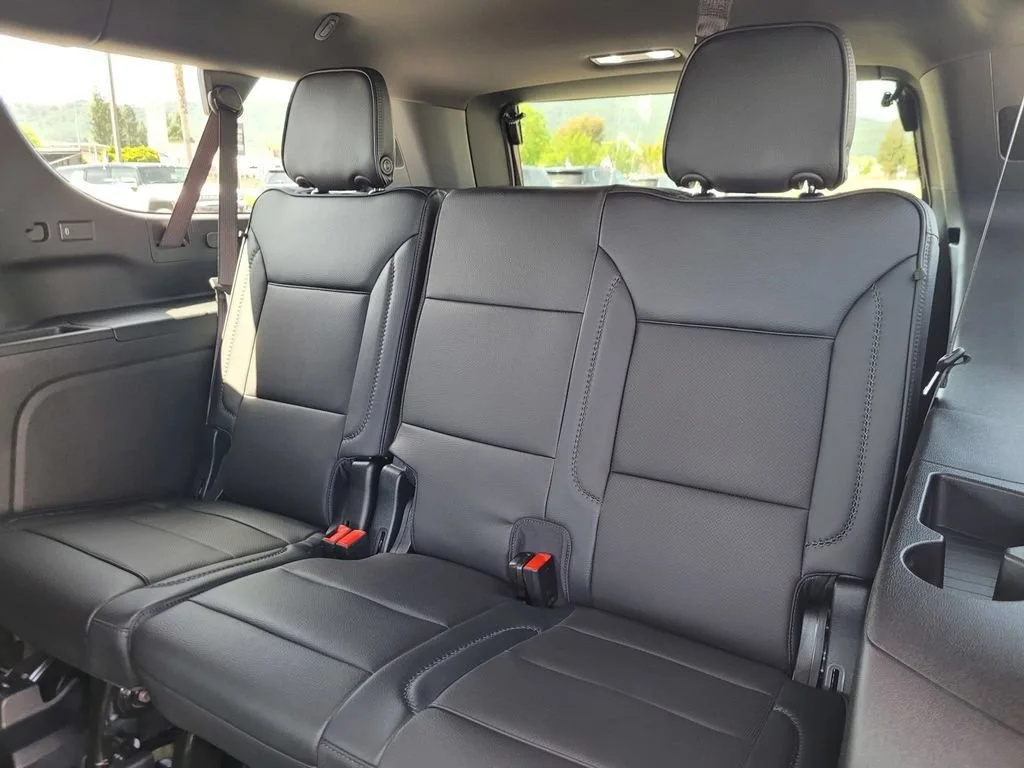 2026 GMC Yukon XL Denali - Photo 9