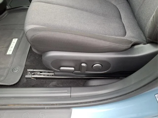 Used 2024 Blue Hyundai SE image 20