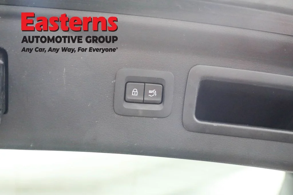 Used 2024 Gray Mazda 3.3 Turbo Preferred Plus image 23