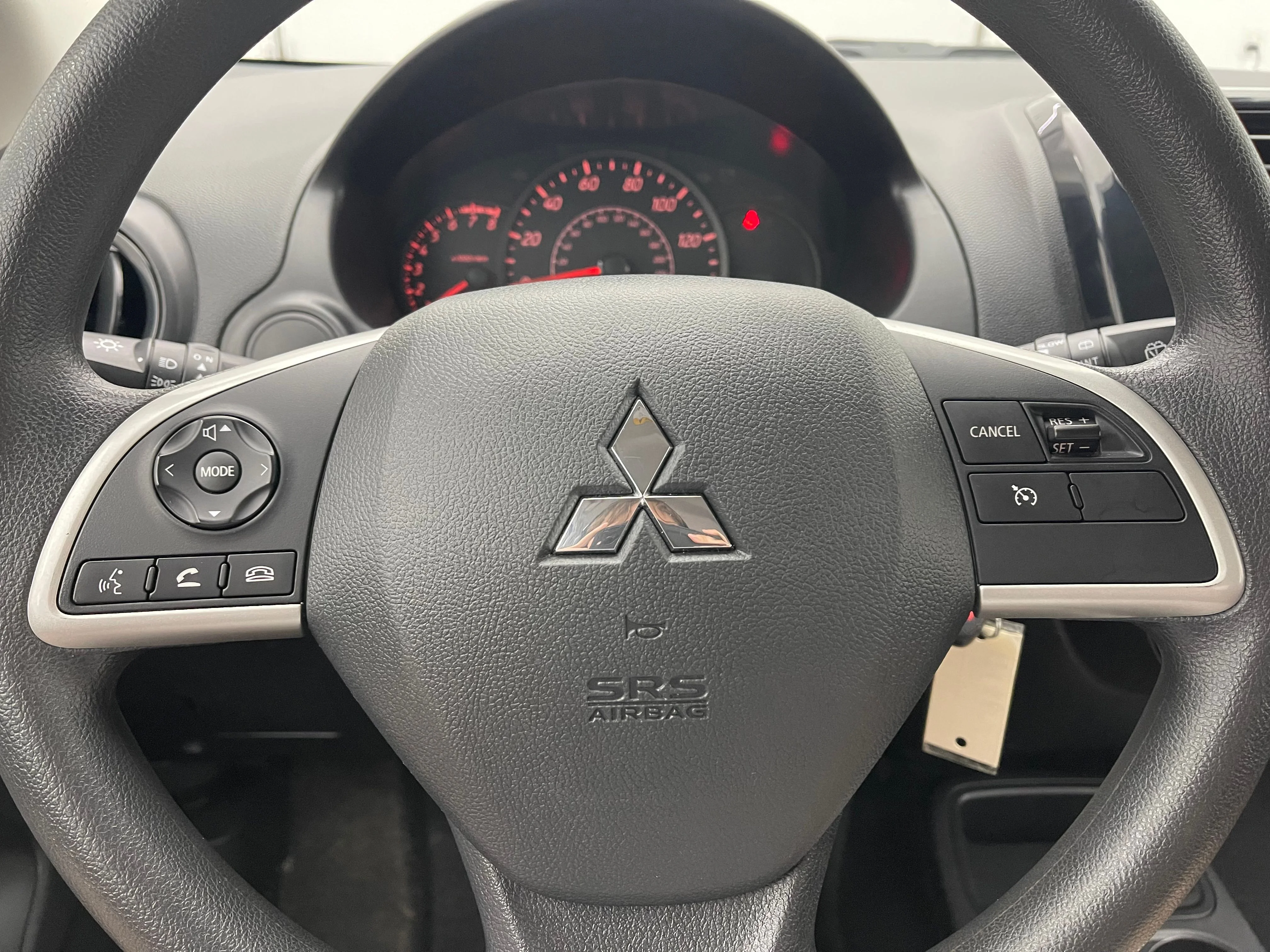 Used 2024 Blue Mitsubishi ES image 18