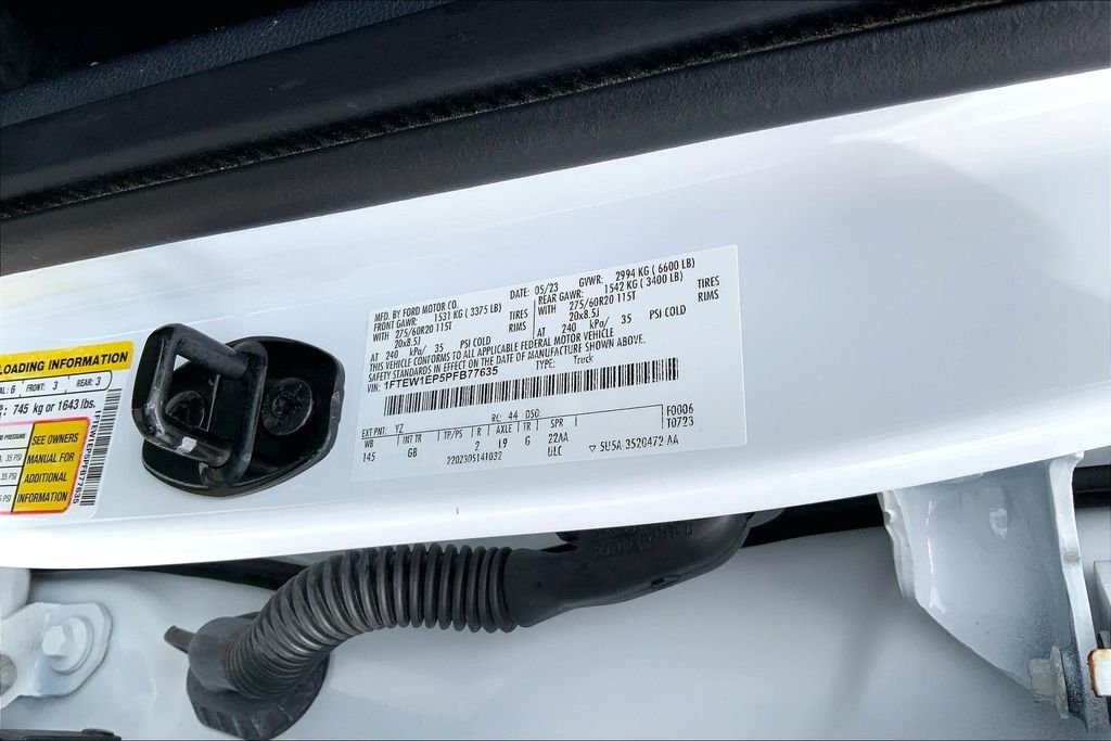 Used 2023 White Ford XL image 18