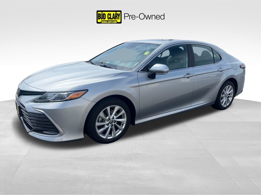 2021 Toyota Camry 2.5 Auto LE AWD's photo