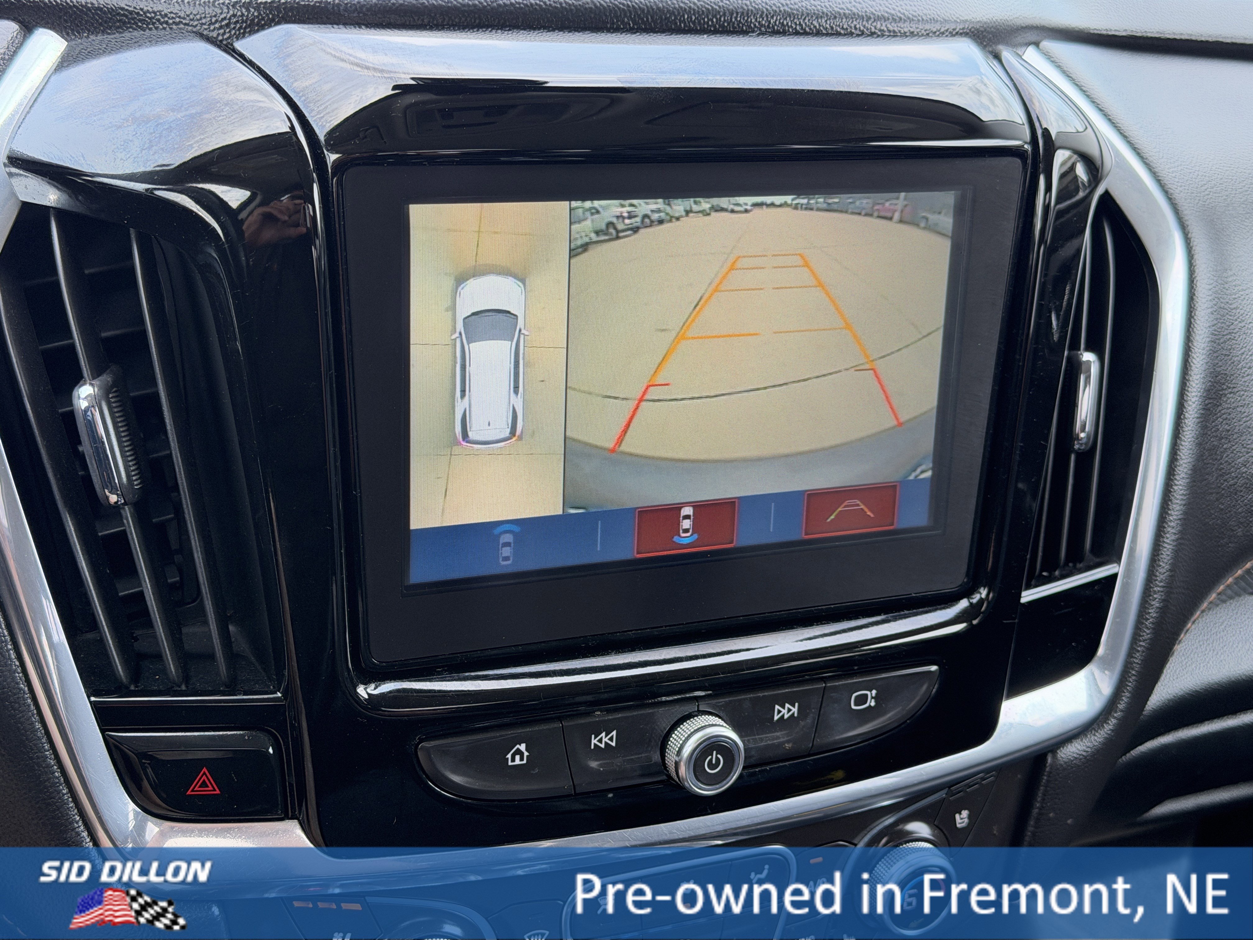 Used 2019 Satin Steel Metallic Chevrolet Premier image 10
