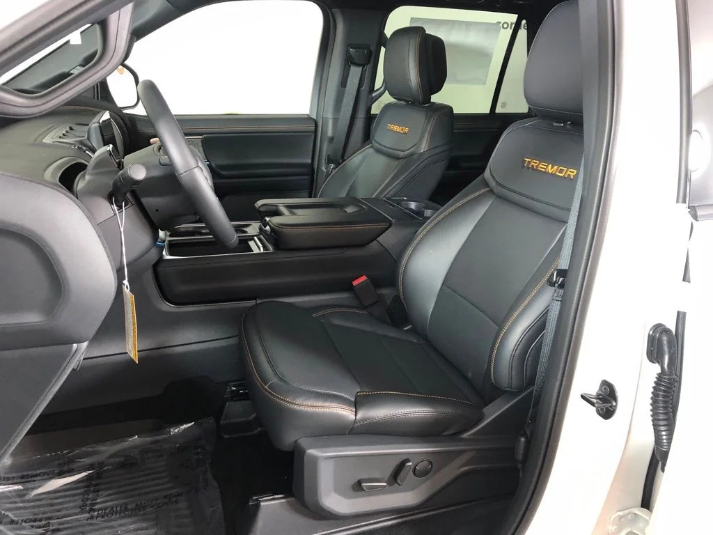 New 2026 Star White Metallic Tri-Coat Ford Tremor® image 10