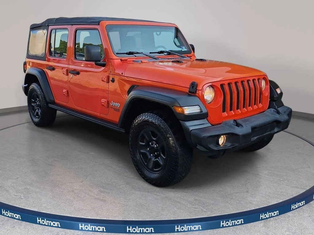 Certified Used 2019 Metallic Jeep Unlimited Sport image 3