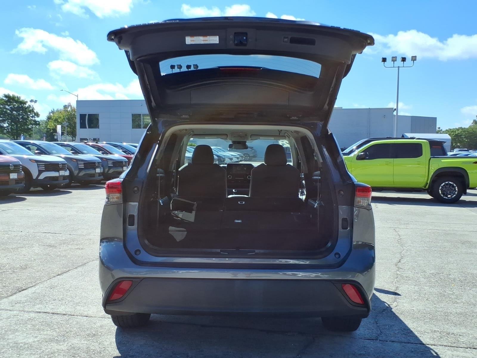 Used 2021 Magnetic Gray Metallic Toyota LE image 25