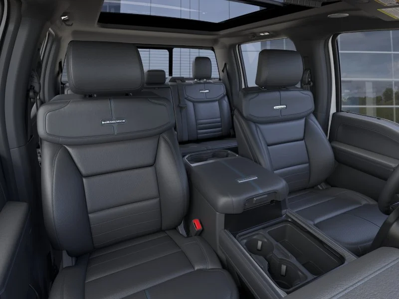 New 2026 Star White Metallic Tri-Coat Ford F-450® Platinum® image 60