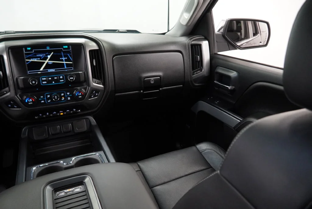 Used 2016 Black Chevrolet LTZ 2LZ image 22