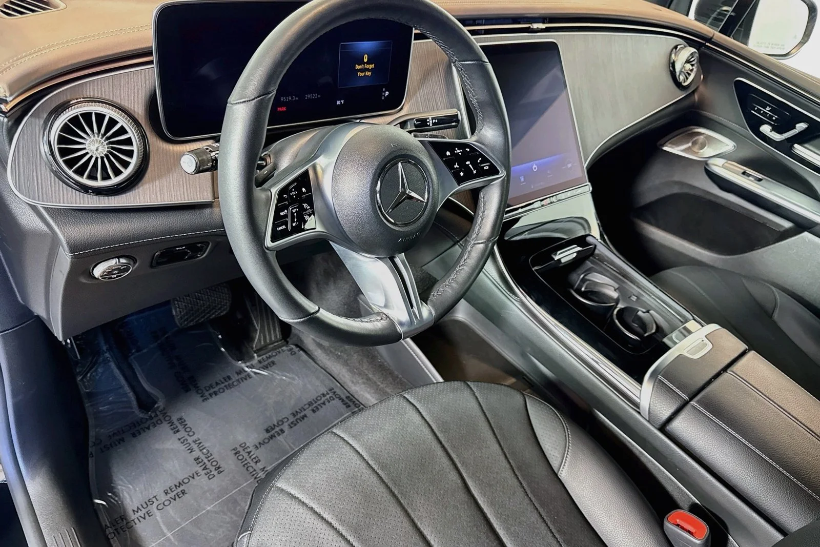 Used 2023 Obsidian Black Metallic Mercedes-Benz EQE 350 image 9