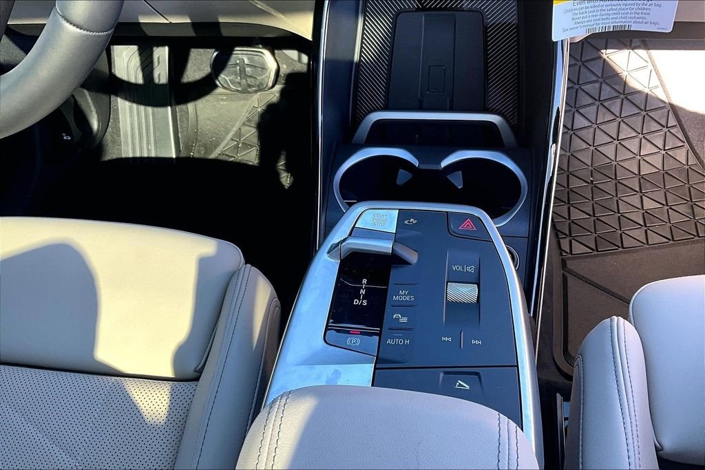 2025 BMW X1 XDrive28i - Photo 18