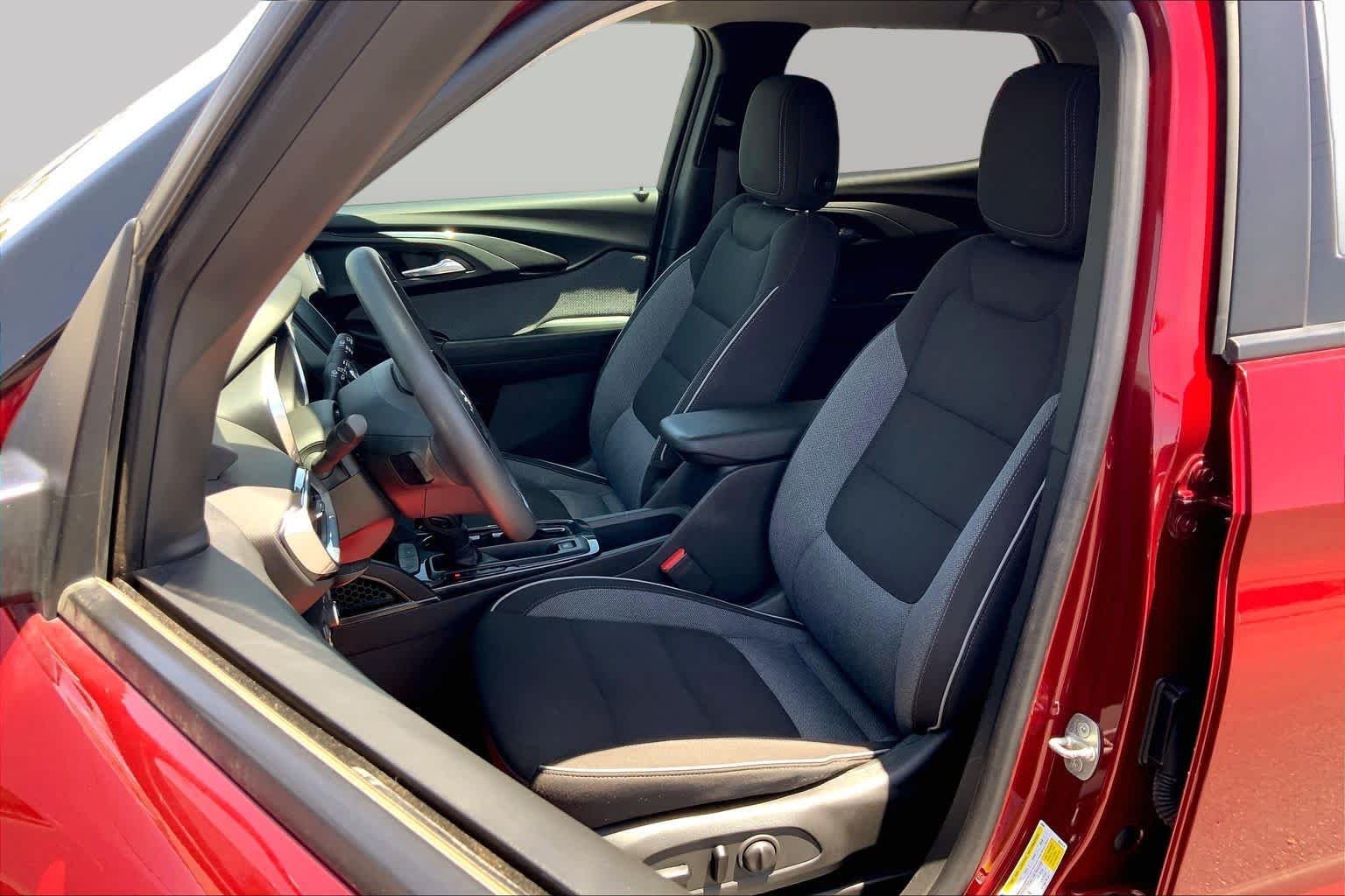 Used 2023 Crimson Metallic Chevrolet LT image 8