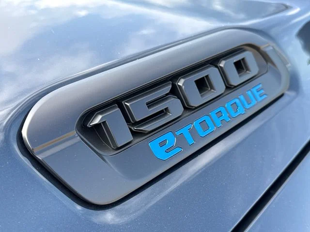 2026 RAM 1500 Express - Photo 6