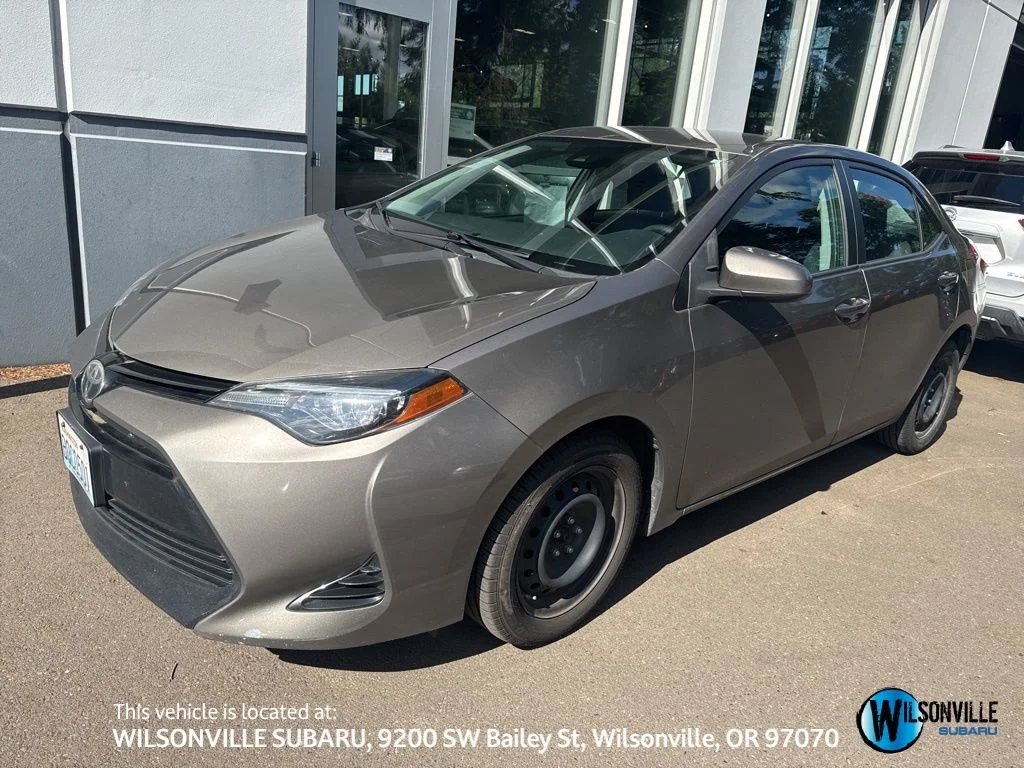 2017 Toyota Corolla LE AT's photo