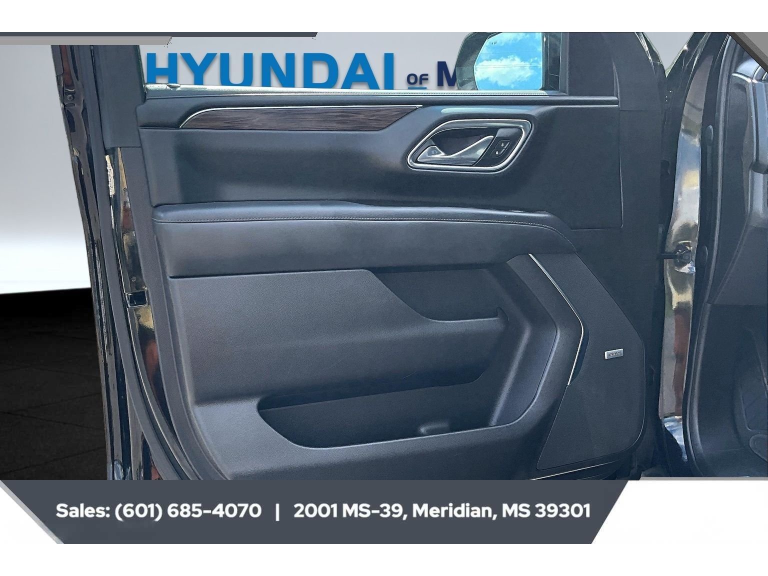 2021 Chevrolet Suburban Z71 - Photo 17