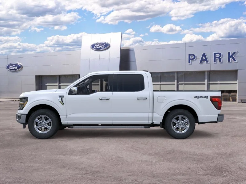 New 2024 Oxford White Ford XLT image 3