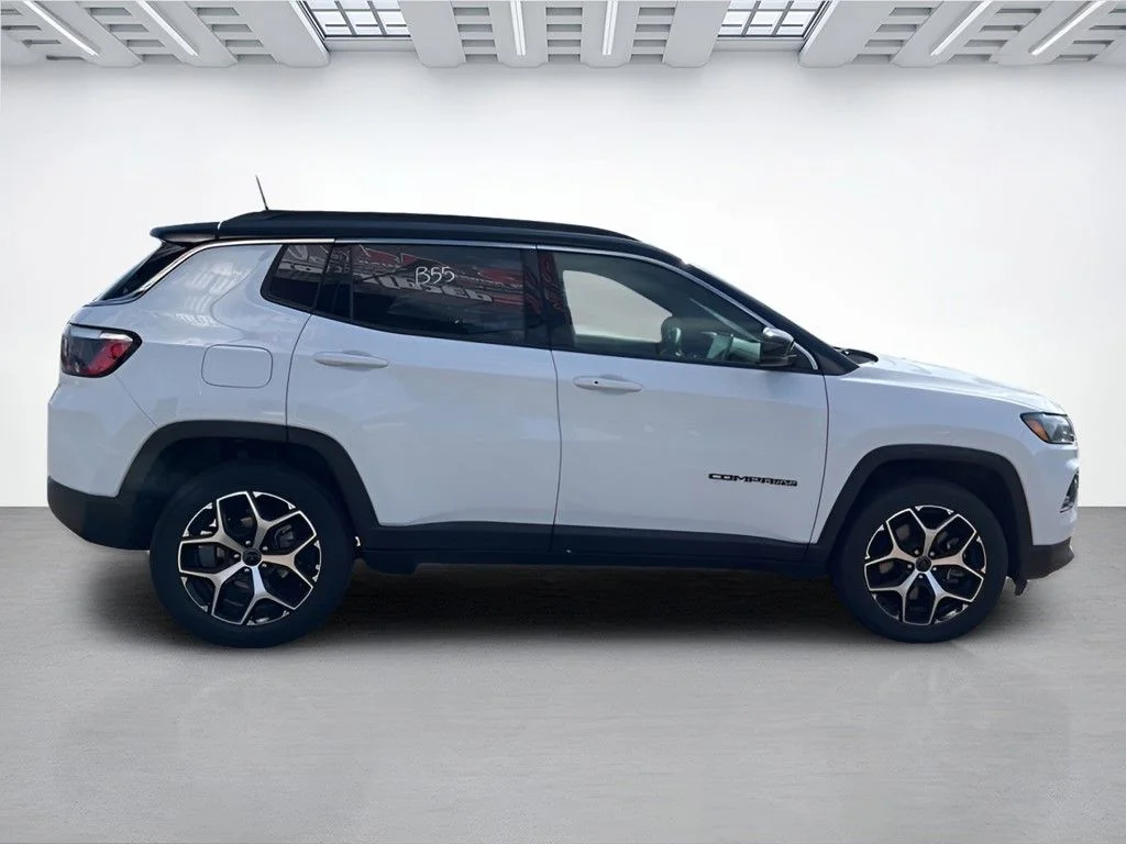 2025 Jeep Compass Limited - Photo 8