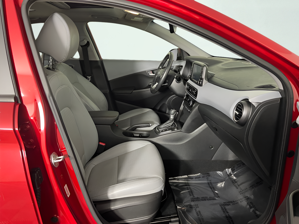 Used 2021 Red Hyundai Ultimate image 16