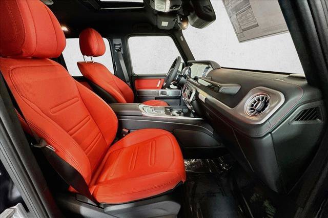 New 2027 MANUFAKTUR Night Black Magno Mercedes-Benz G 580e image 56