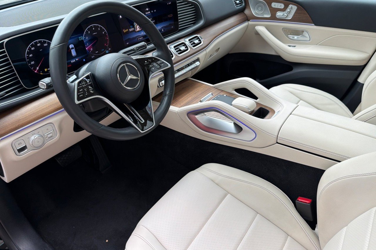 Certified Used 2024 Black Mercedes-Benz GLE 350 image 9