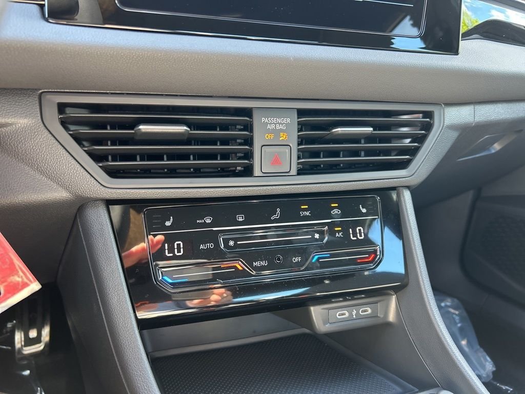 2026 Volkswagen Jetta Sport - Photo 29