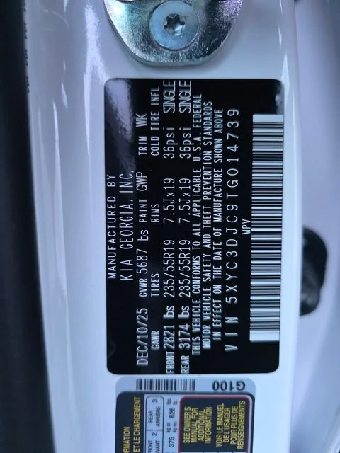 New 2026 Glacial White Pearl Kia Wind image 26