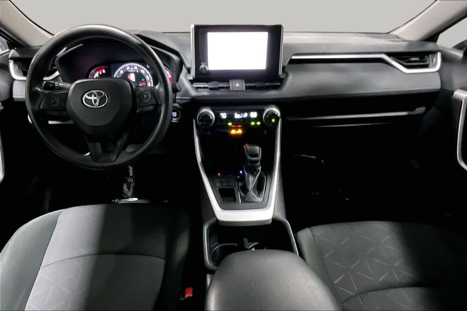 Used 2025 Ruby Flare Pearl Toyota XLE image 16