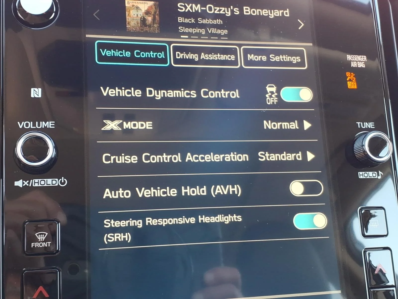 New 2027 ICE SILVER METALLIC Subaru Limited 7-Passenger image 21