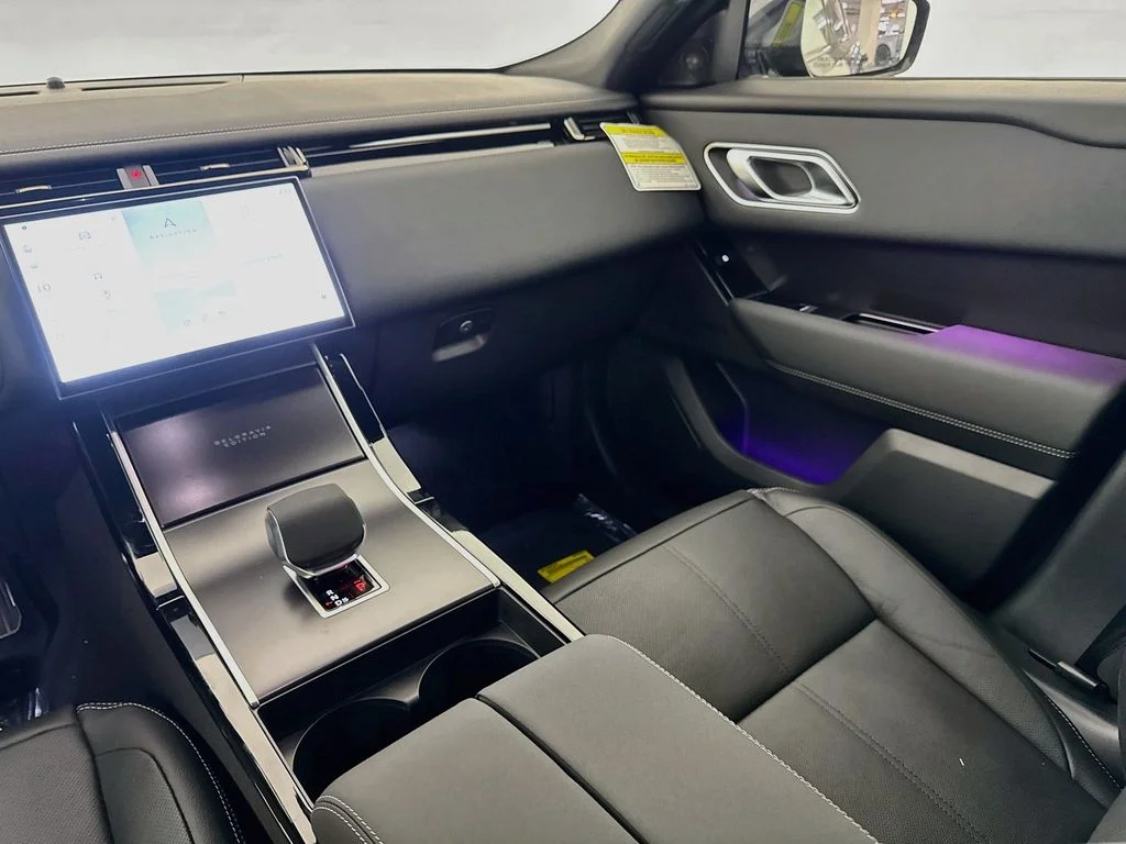 New 2026 Charente Grey Land Rover Belgravia Edition image 24
