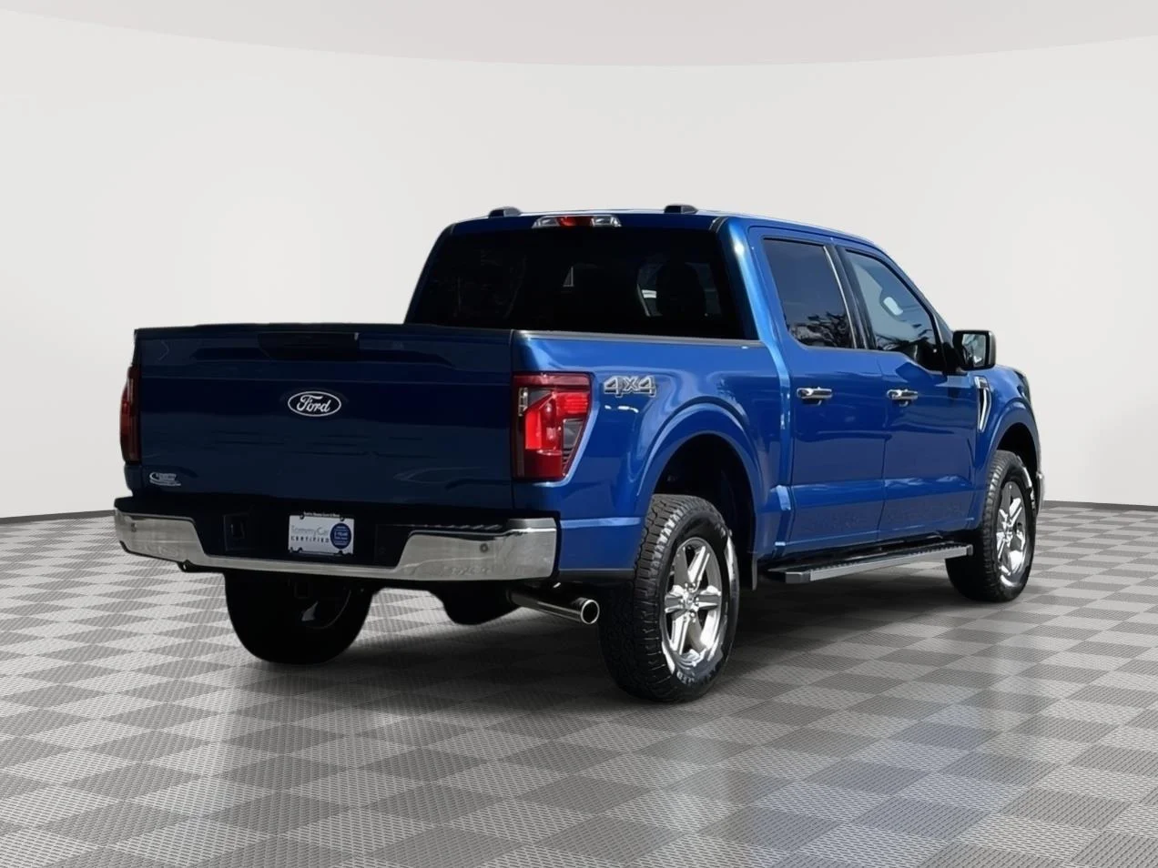 Used 2025 Atlas Blue Ford XLT image 7