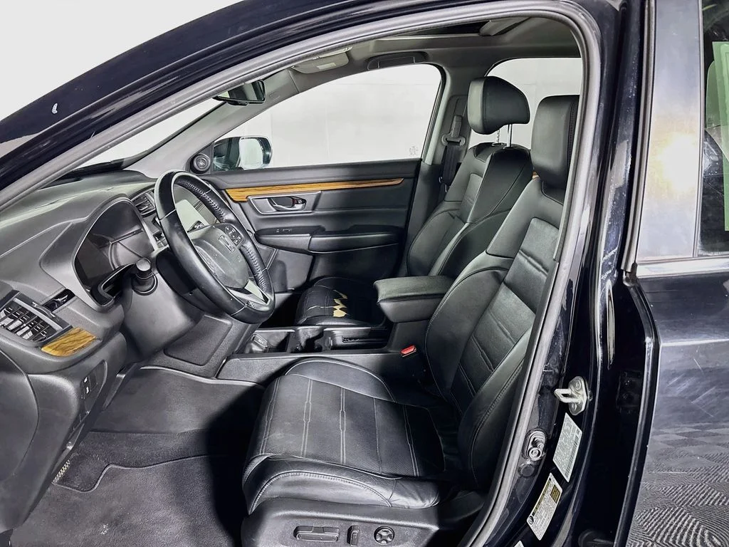 Used 2018 Black Honda EX-L image 11