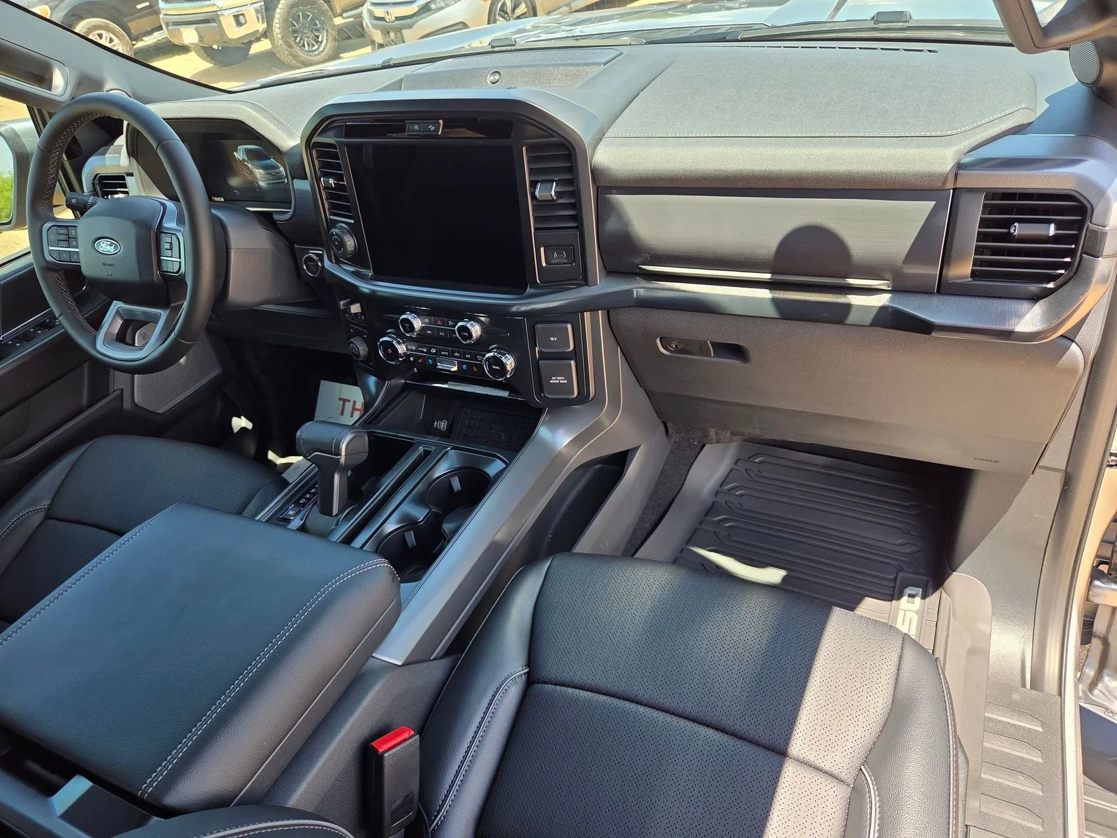 New 2026 Iconic Silver Metallic Ford Lariat® image 29
