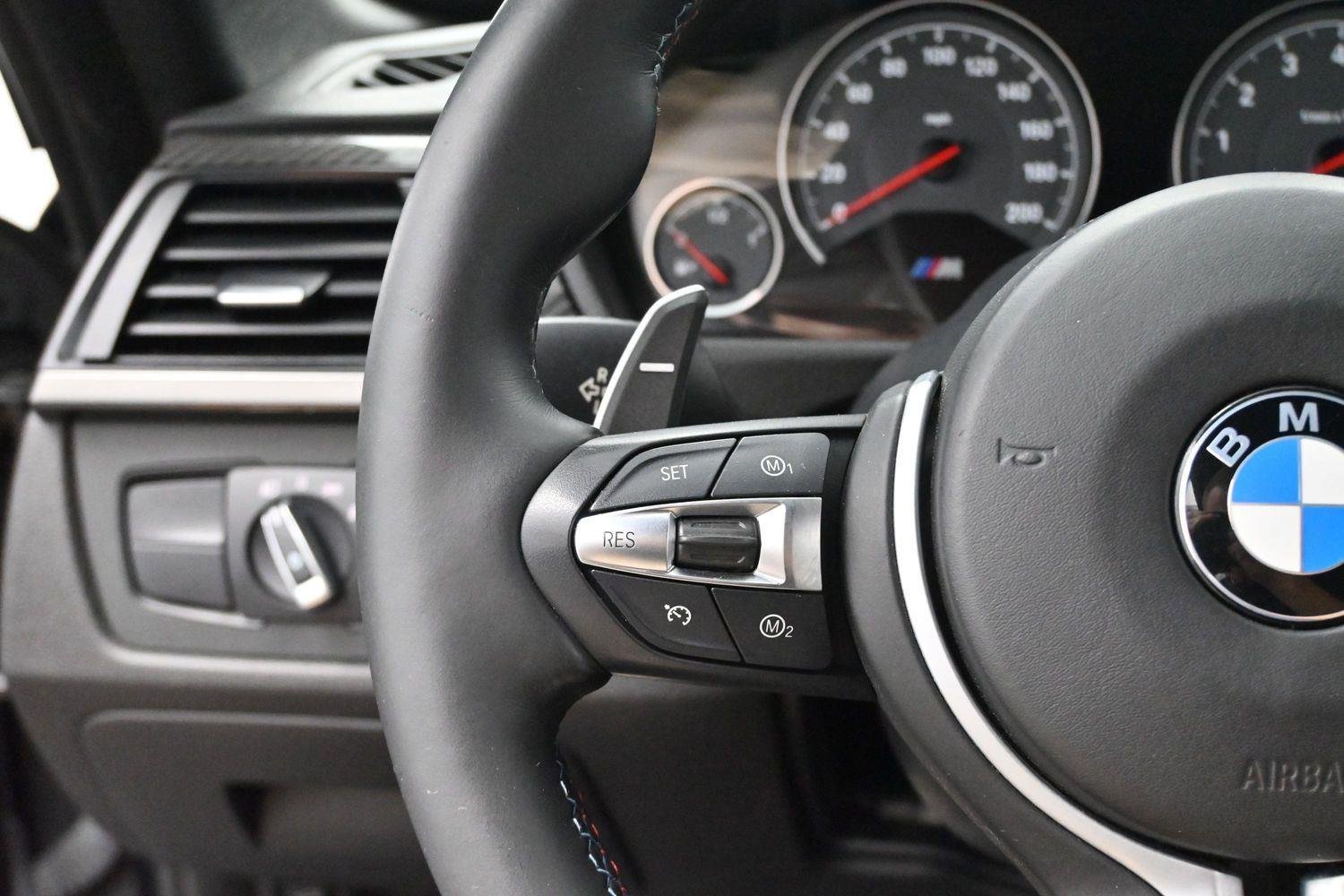 Used 2015 Black Sapphire Metallic BMW M4 image 16