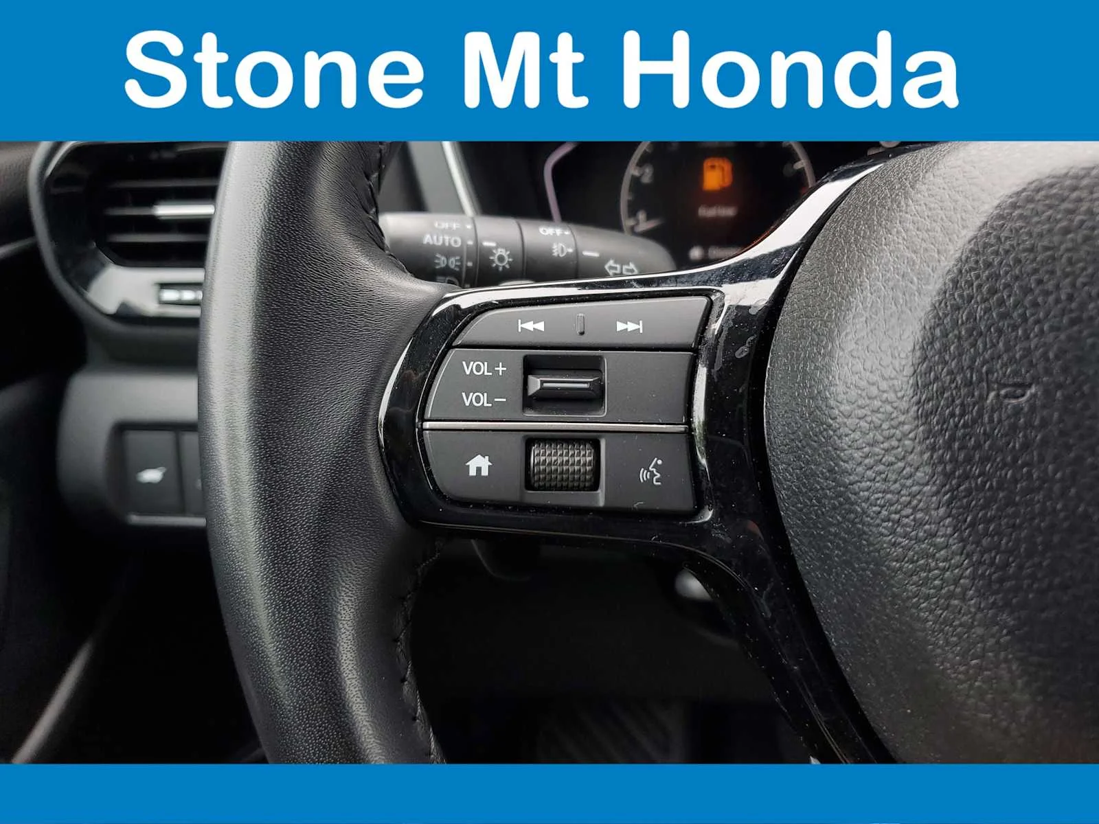Used 2025 Crystal Black Pearl Honda EX-L image 23