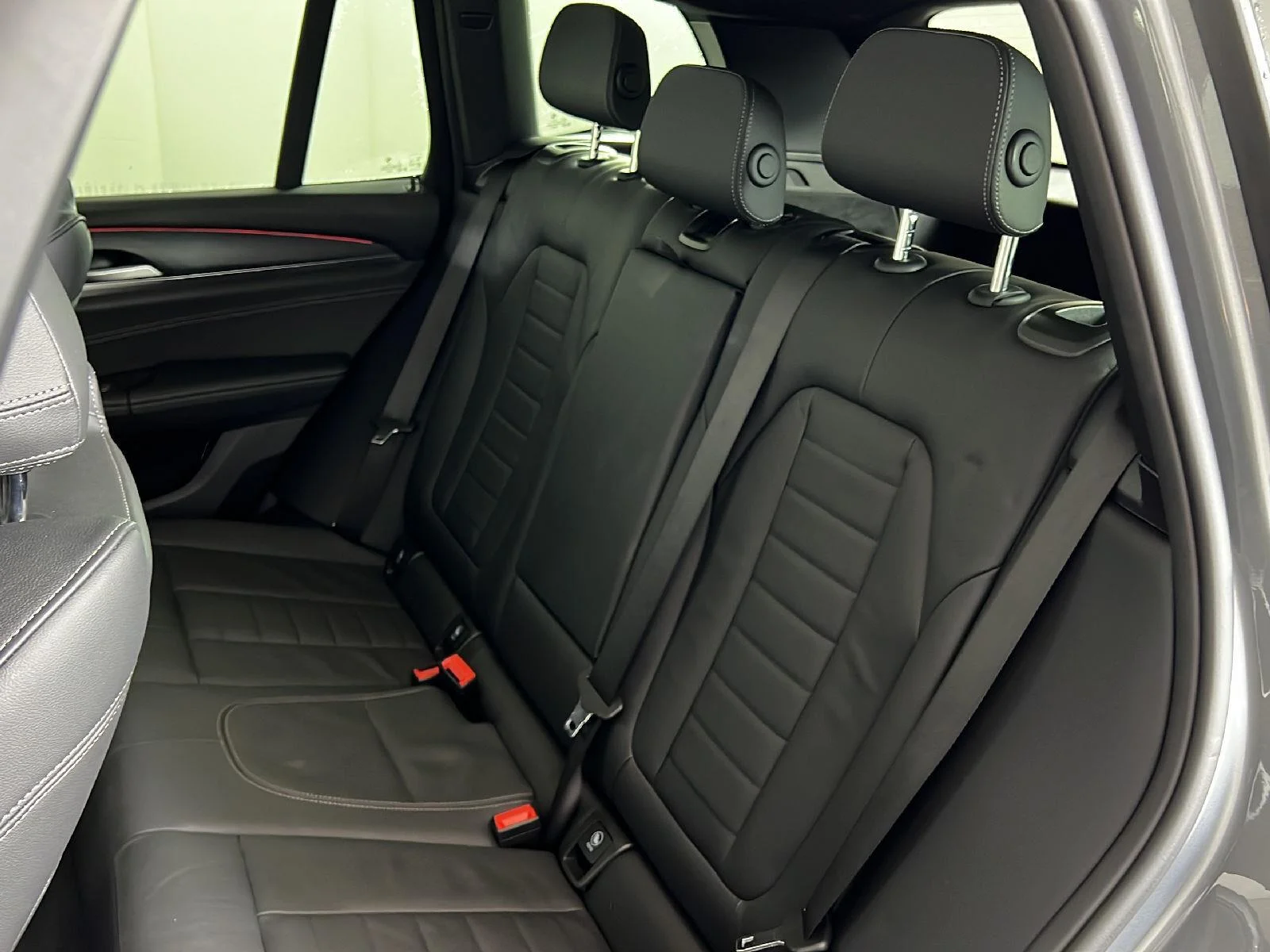 Used 2023 Skyscraper Gray Metallic BMW xDrive30i image 4