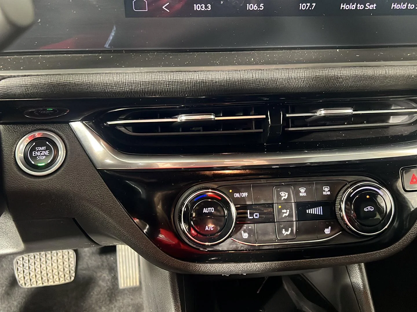 Used 2024 Summit White Buick Sport Touring image 21