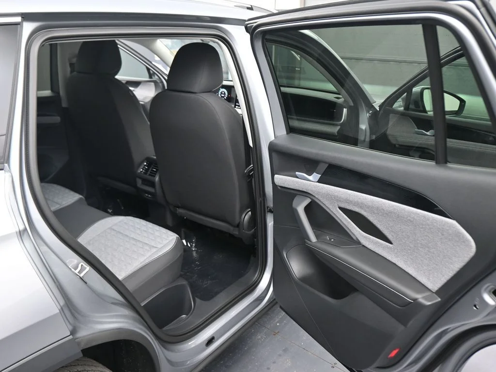 2026 Volkswagen Tiguan S - Photo 42