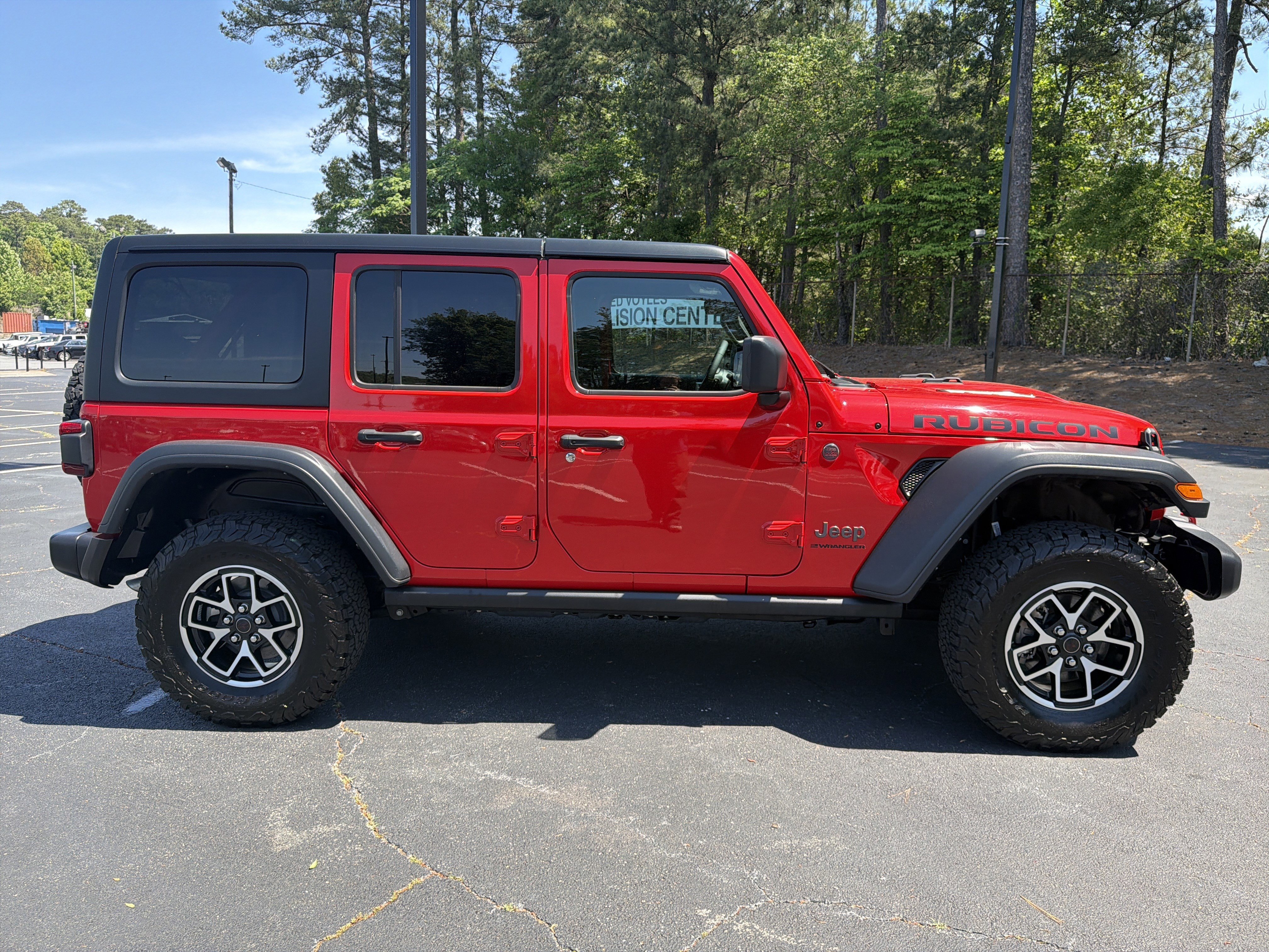 Used 2025 Firecracker Red Clearcoat Jeep Rubicon image 18