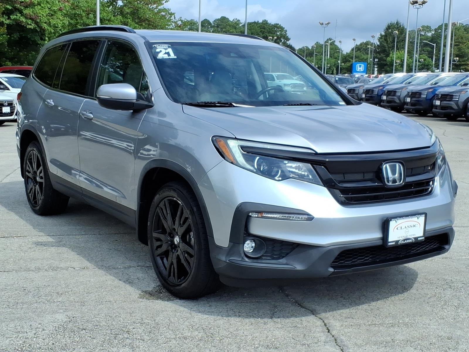 Used 2021 Lunar Silver Metallic Honda Special Edition image 5
