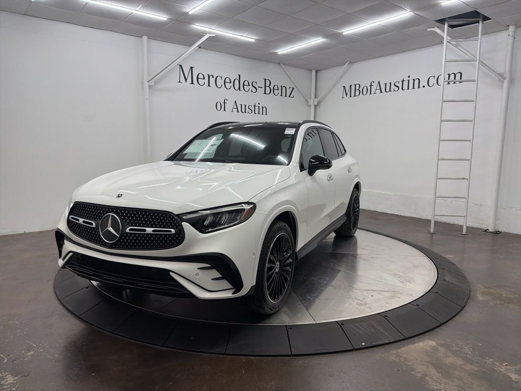 Used 2026 White Mercedes-Benz GLC 300 image 3