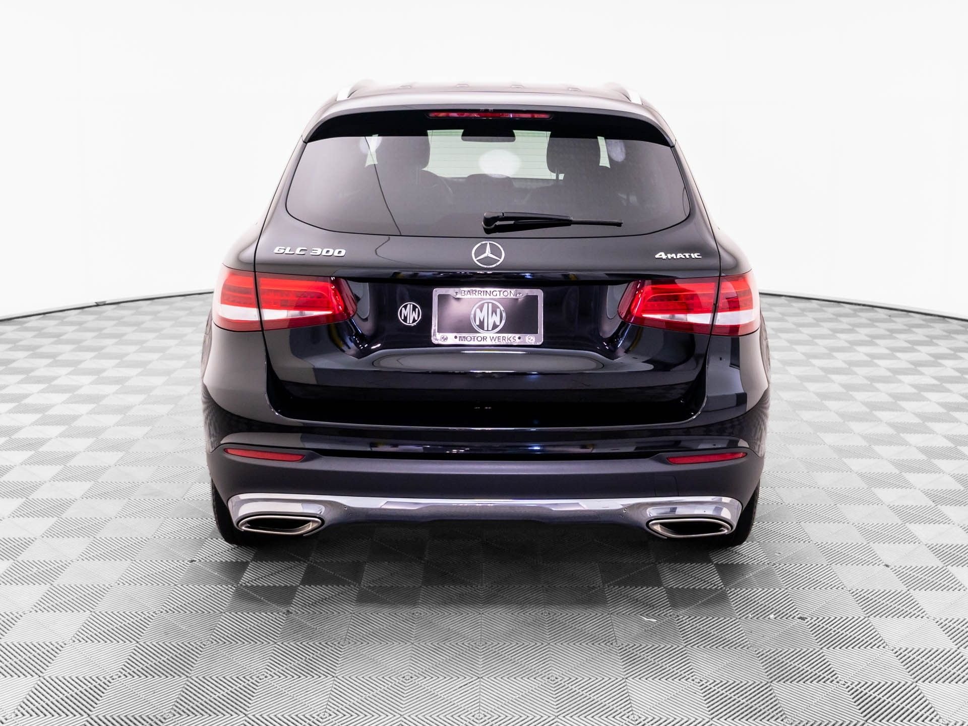 Used 2019  Mercedes-Benz GLC 300 image 4