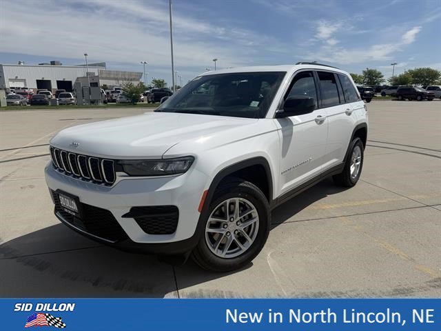 New 2026 Bright White Clearcoat Jeep Laredo image 1