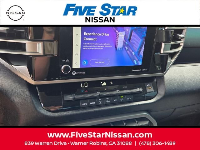 Used 2023  Toyota SR5 image 19
