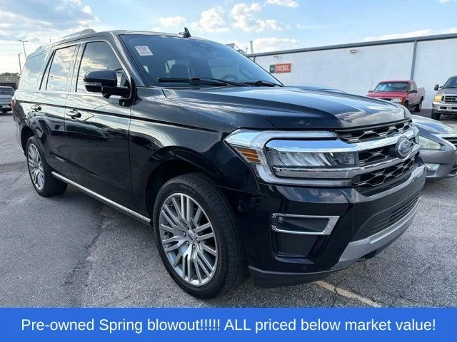 Used 2023 Black Ford Limited image 10