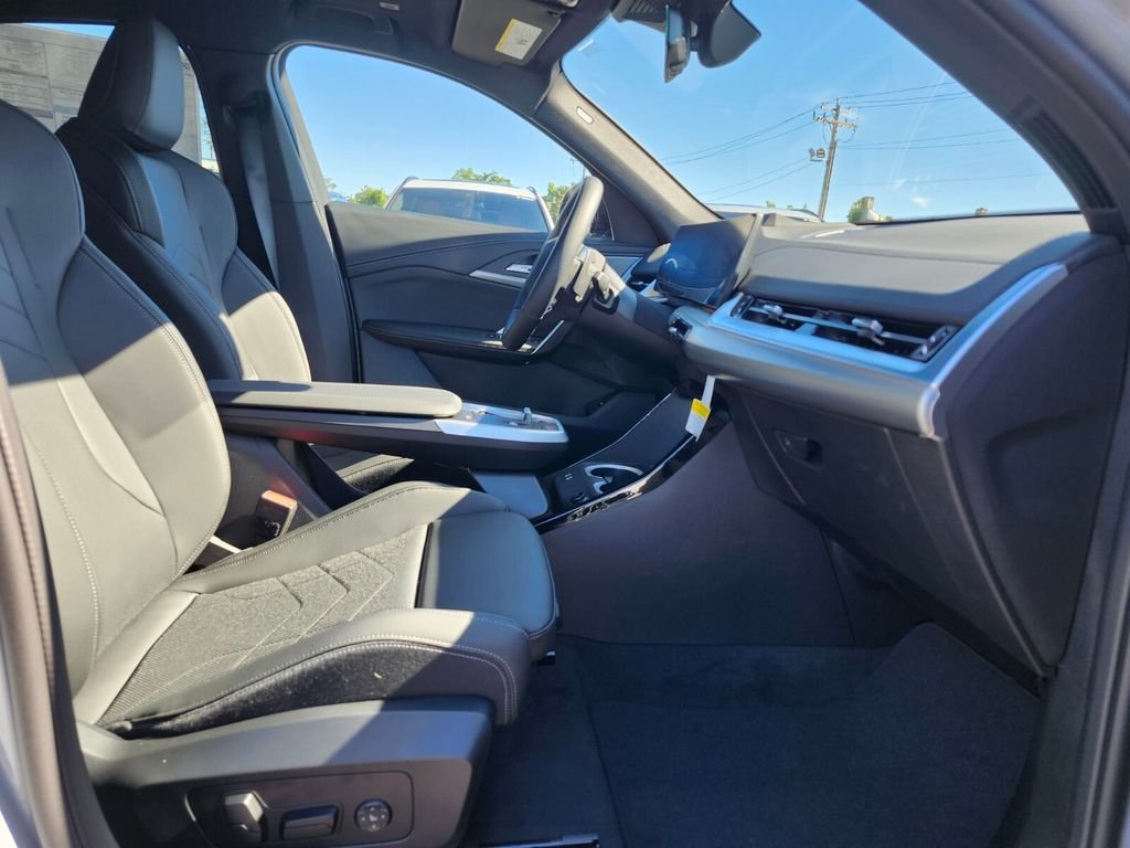 New 2027 Gray BMW xDrive28i image 8