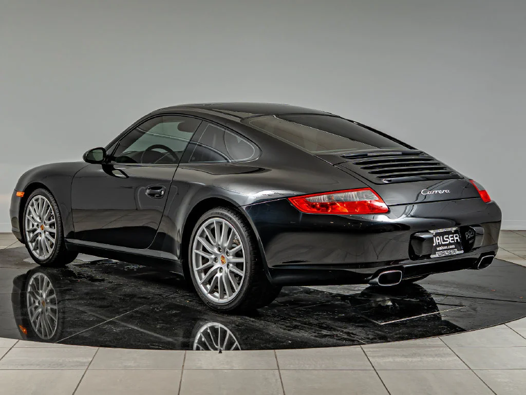 Used 2007 Black Porsche Carrera image 3