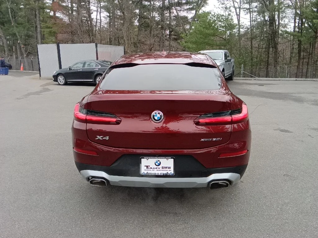 Certified Used 2025 Aventurin Red Metallic BMW xDrive30i image 6