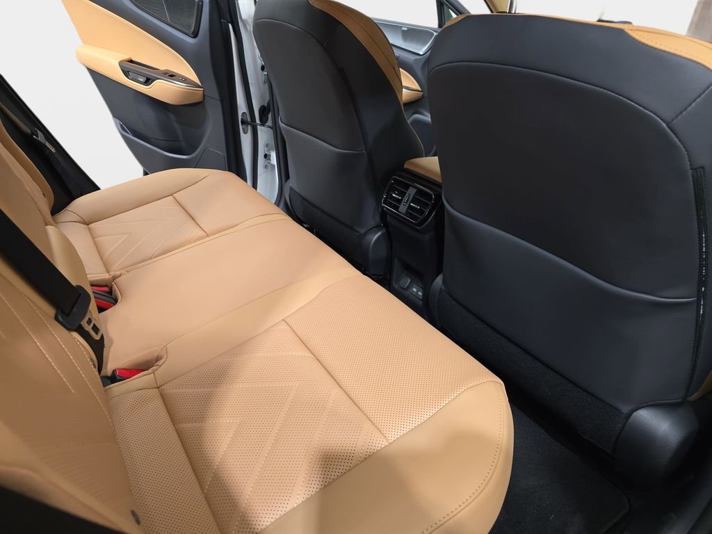 2026 Lexus NX 450h+ Luxury - Photo 11